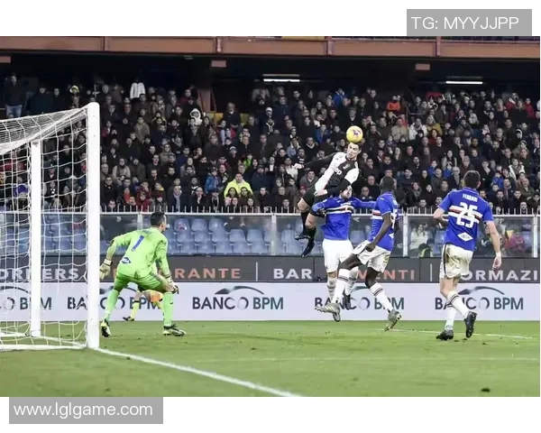 足球球星激情舞蹈瞬间盘点：从梅西到C罗，他们也有舞动的时刻